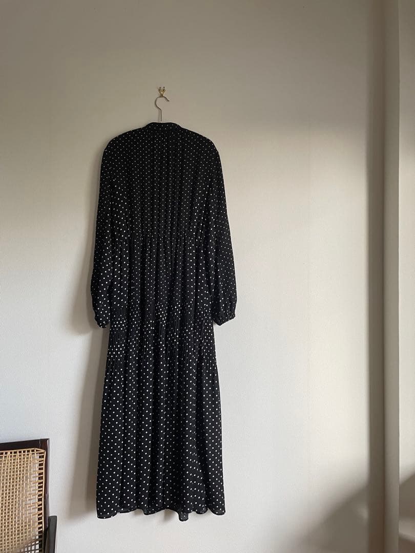 MOGAプリーツシフォンワンピース