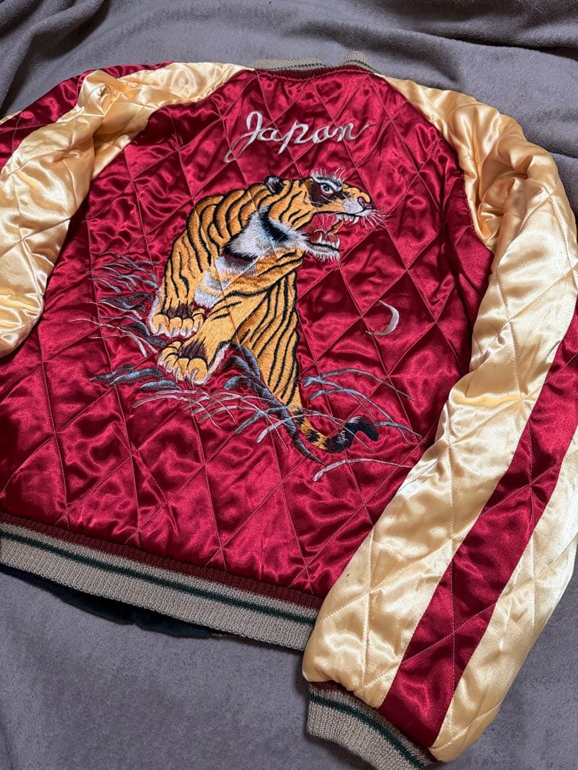 美品 ２面用 テーラー東洋 虎 アロハハワイ 日本限定スカジャン vintage