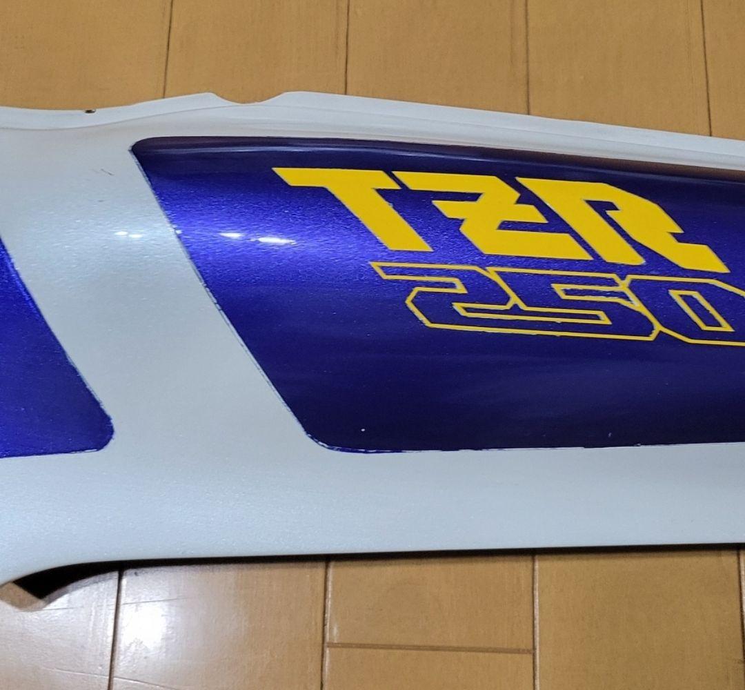 ヤマハ TZR250 1KT テールカウル