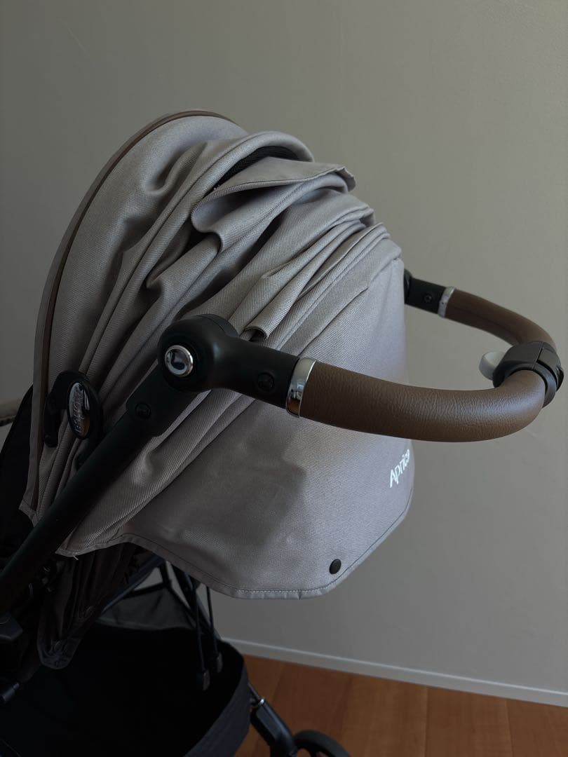 【美品】Apricaアップリカ ベビーカーラクーナビッテクッション２０２３年製