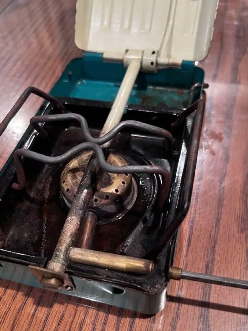 1970年代の西ドイツ製、タームスポーツ。携帯用サイレント、アルコールバーナー。