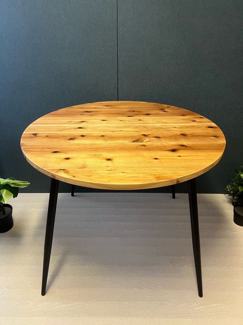 【送料無料】 テーブル 丸形 90cm 杉 Nt アイアン製ボルト連結脚