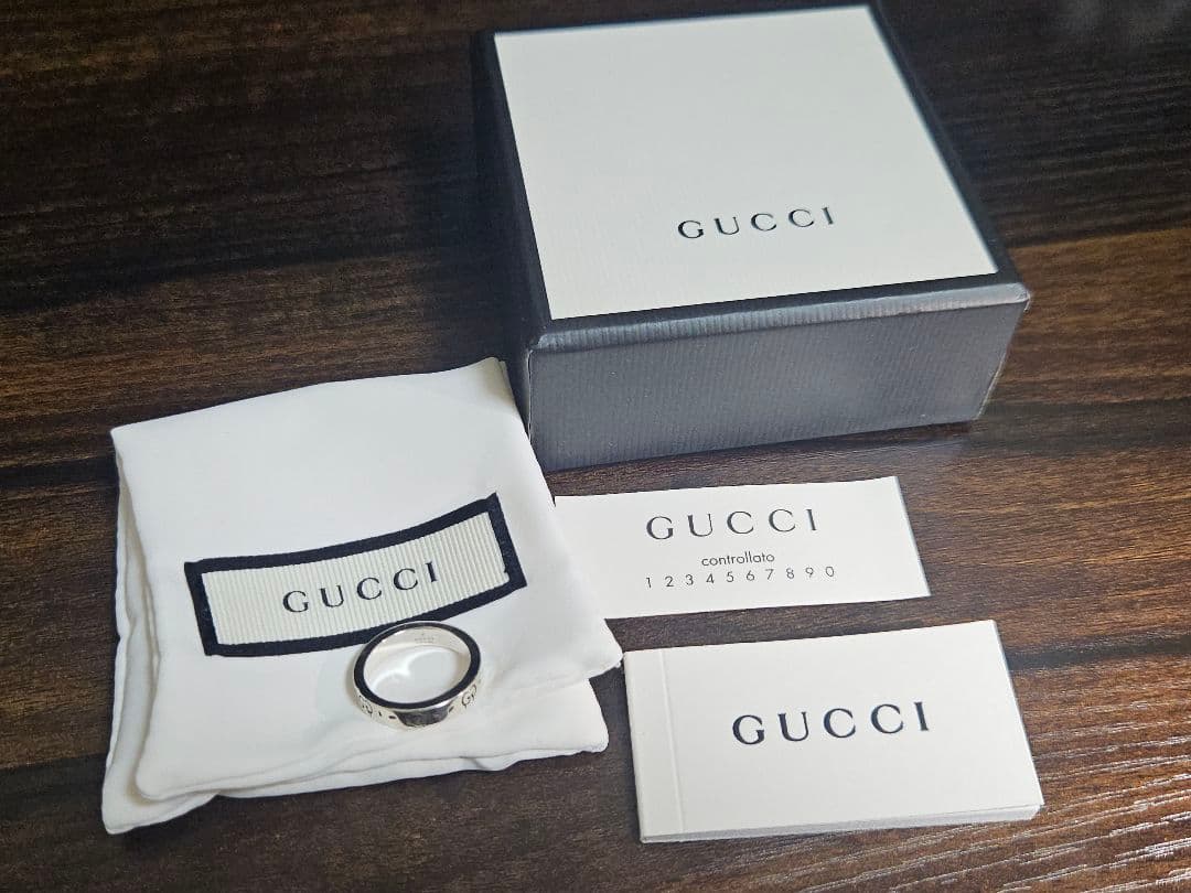グッチ　ゴースト　リング　10号