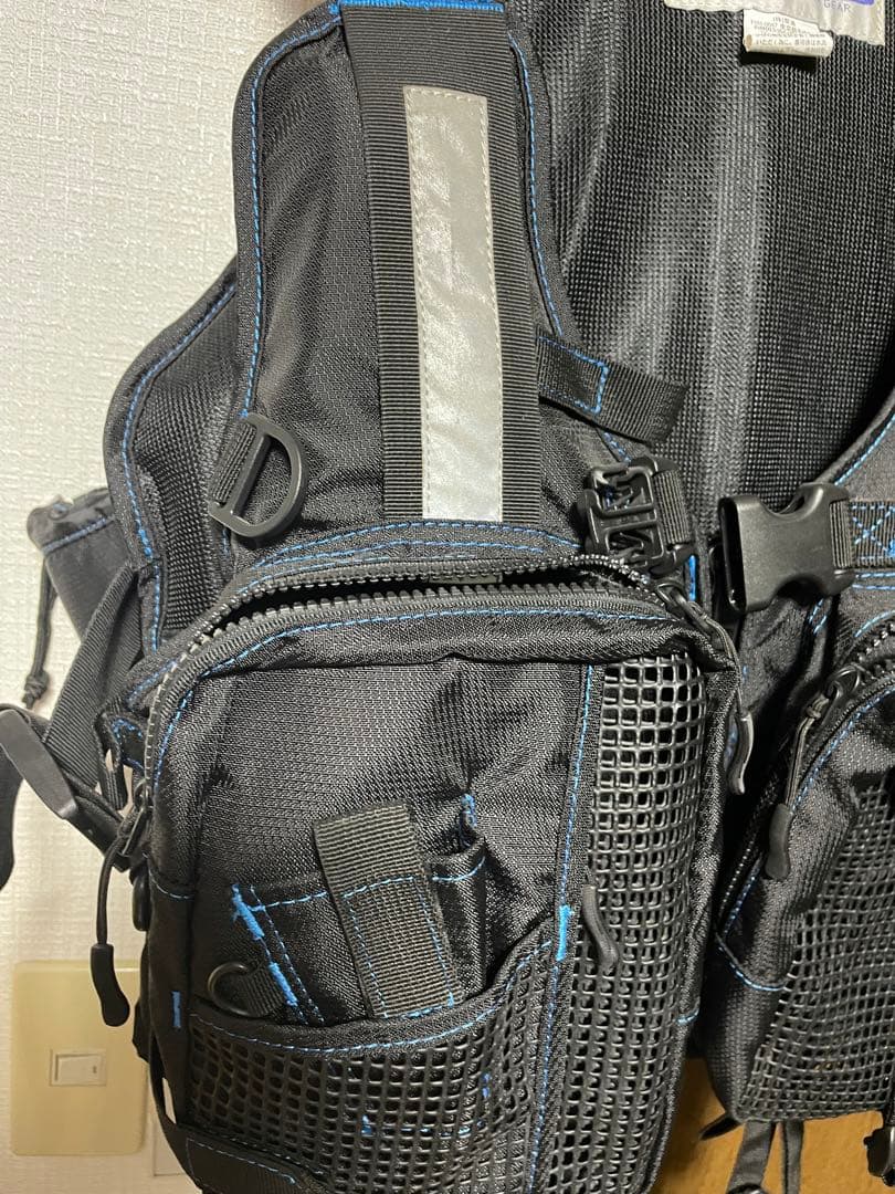 RBB ゲームベスト　シーバス　ロックフィッシュ サーフ　￼ウェーディングに