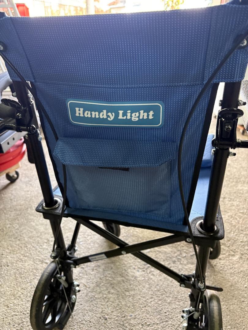 【美品】ハンディライトプラス HLP09020 介助式車椅子 折りたたみ 軽量