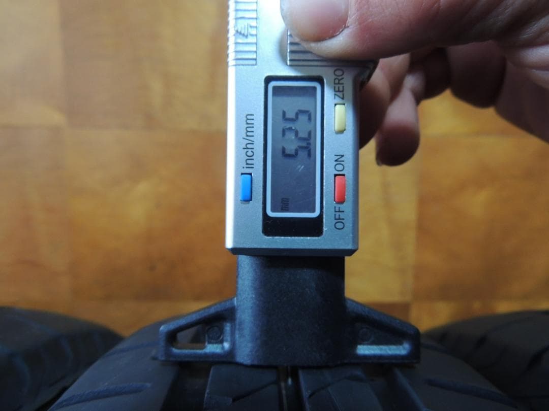 T772　145/80R13　ブリヂストン　4本　2023年製　トレッド小傷有り