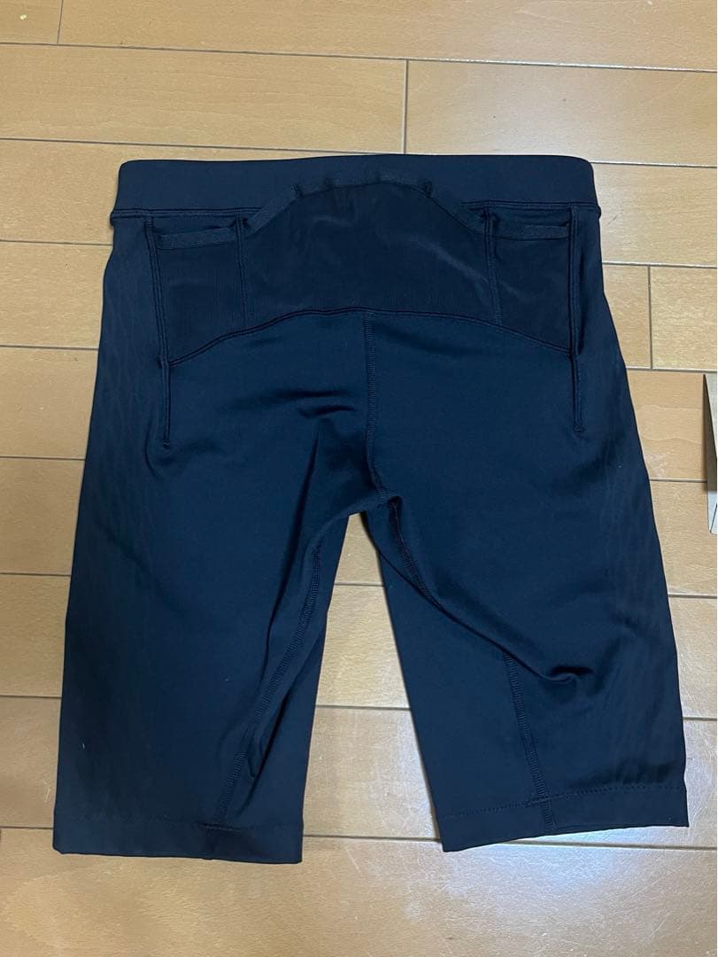 ASICS モーションマッスルサポート　タイツ Lサイズ