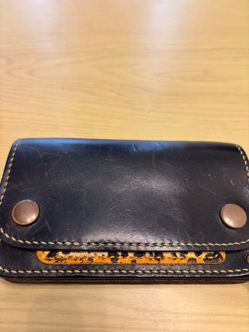 トラッカーウォレット黒