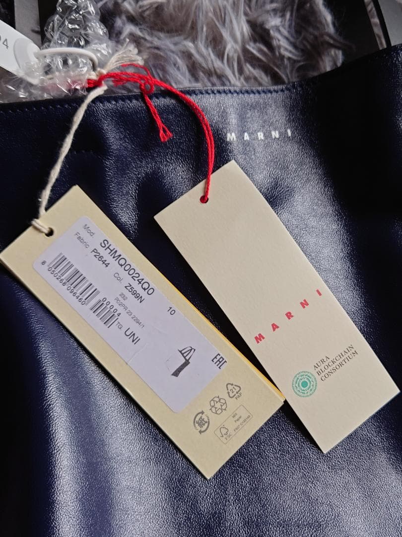 MARNI MUSEO レザートートバッグ　NAVY×BLACK 　O