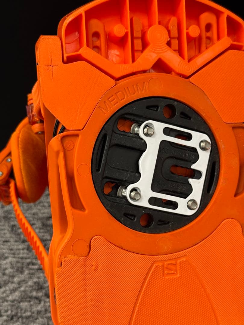 サロモン DISTRICT スノーボードビンディング Mサイズ