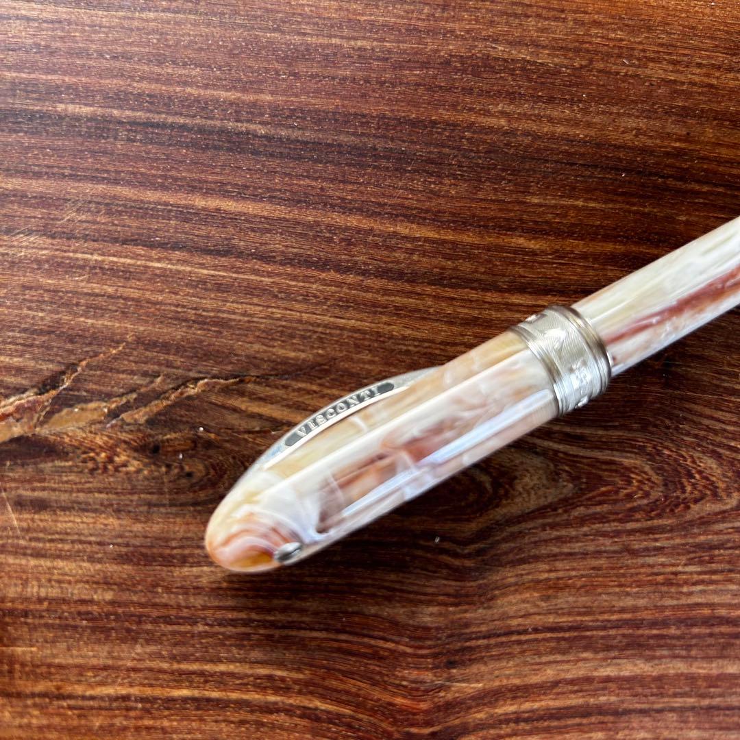 ⭐︎ビスコンティ 万年筆 ヴァン•ゴッホ　バニラ　ミディアム