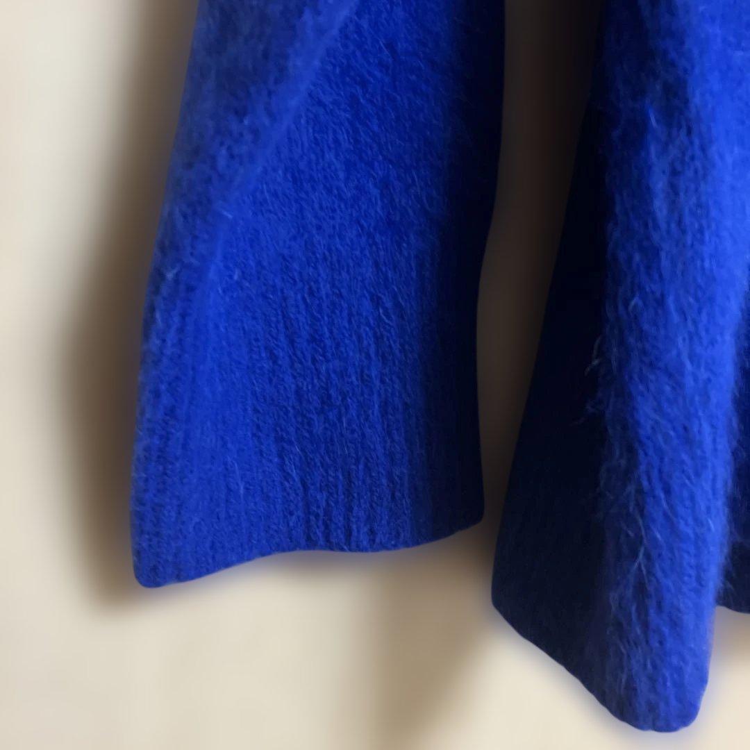 ブルーフォックス100% ロイヤルブルーニット