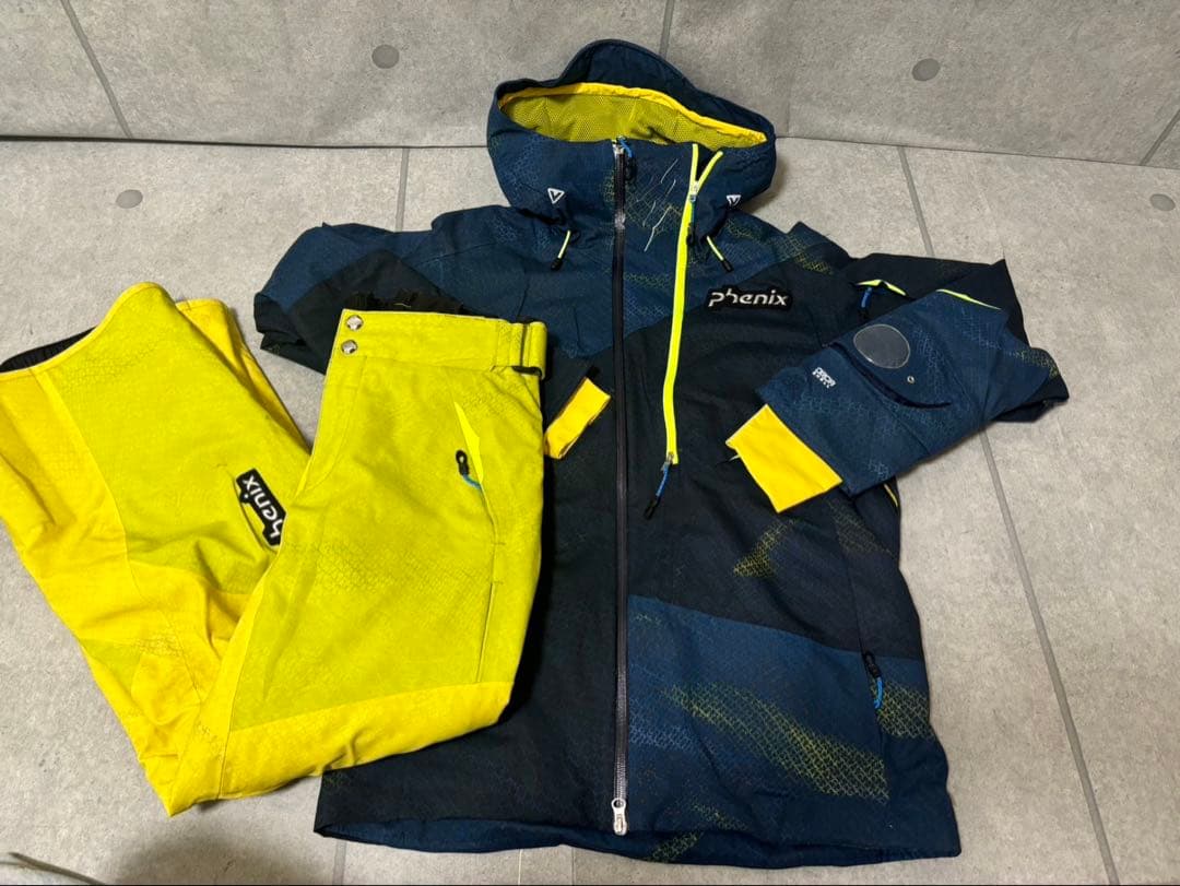 phoenix フェニックス　スキーウェア　セットアップMサイズ