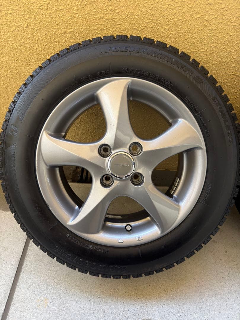 ブリヂストン スタッドレス　アイスパートナー2 165/70-14 1シーズン