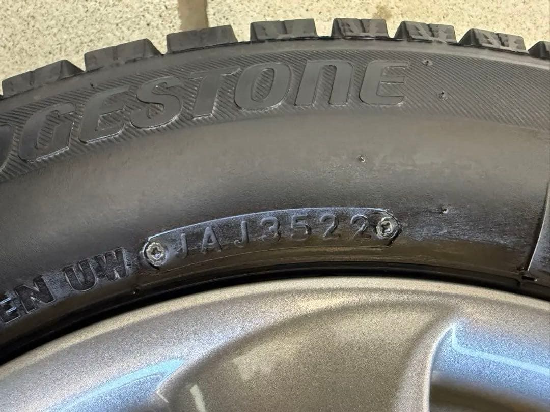 ブリヂストン スタッドレス　アイスパートナー2 165/70-14 1シーズン