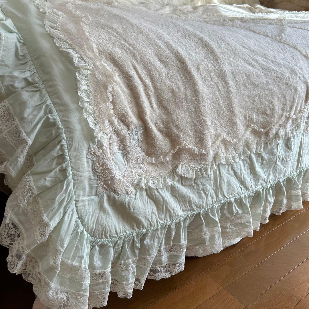 さえら　綿毛布