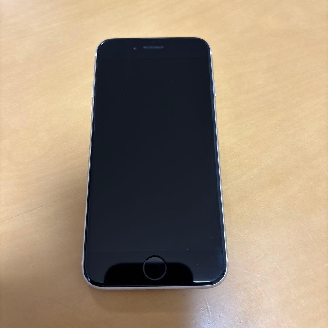 超々美品！iPhoneSE【第3世代】