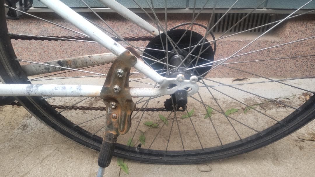 中古）RENAULT クロスバイク ホワイト 変速　ノーマル