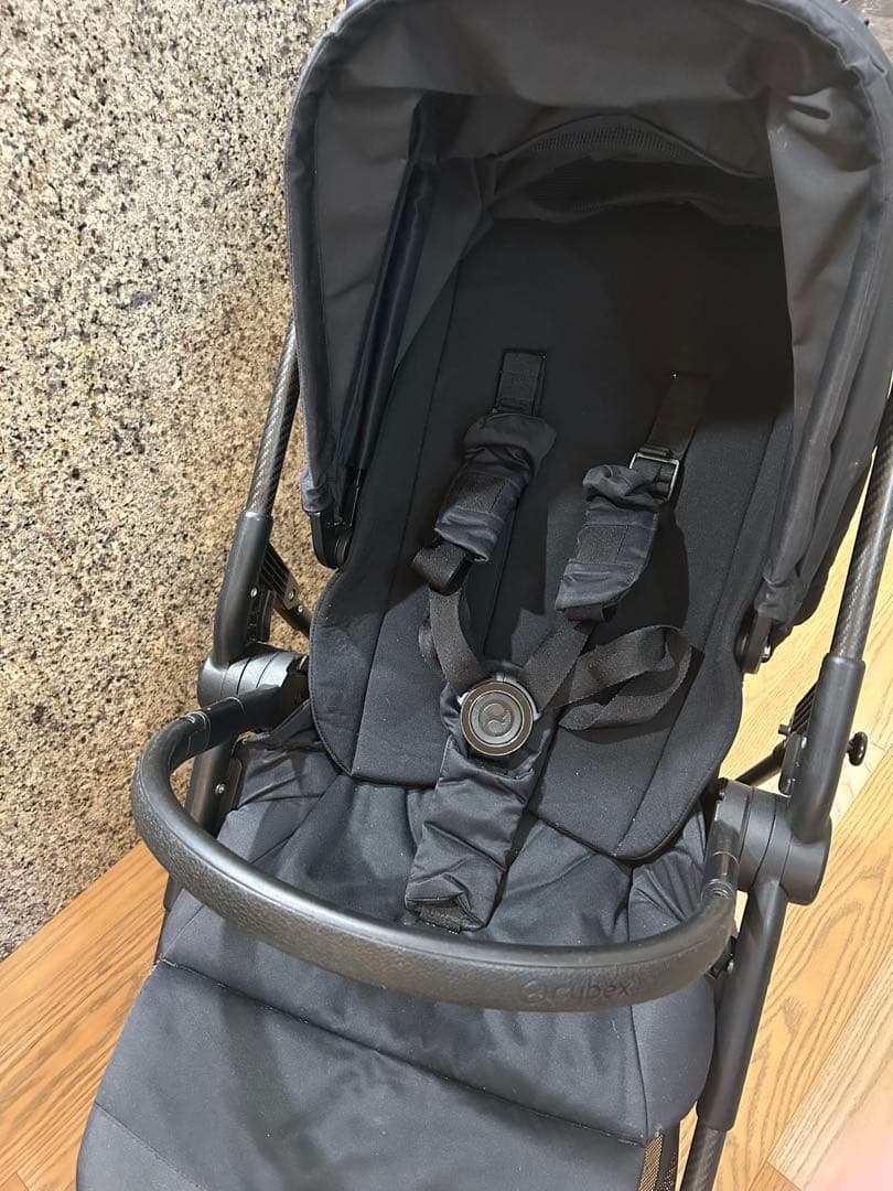 メリオカーボンcybex ブラック カップホルダー、シートライナー