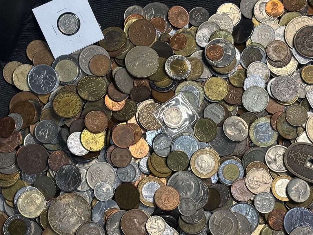 ワ*～様 古銭　外国　メダルなどまとめて10キロ