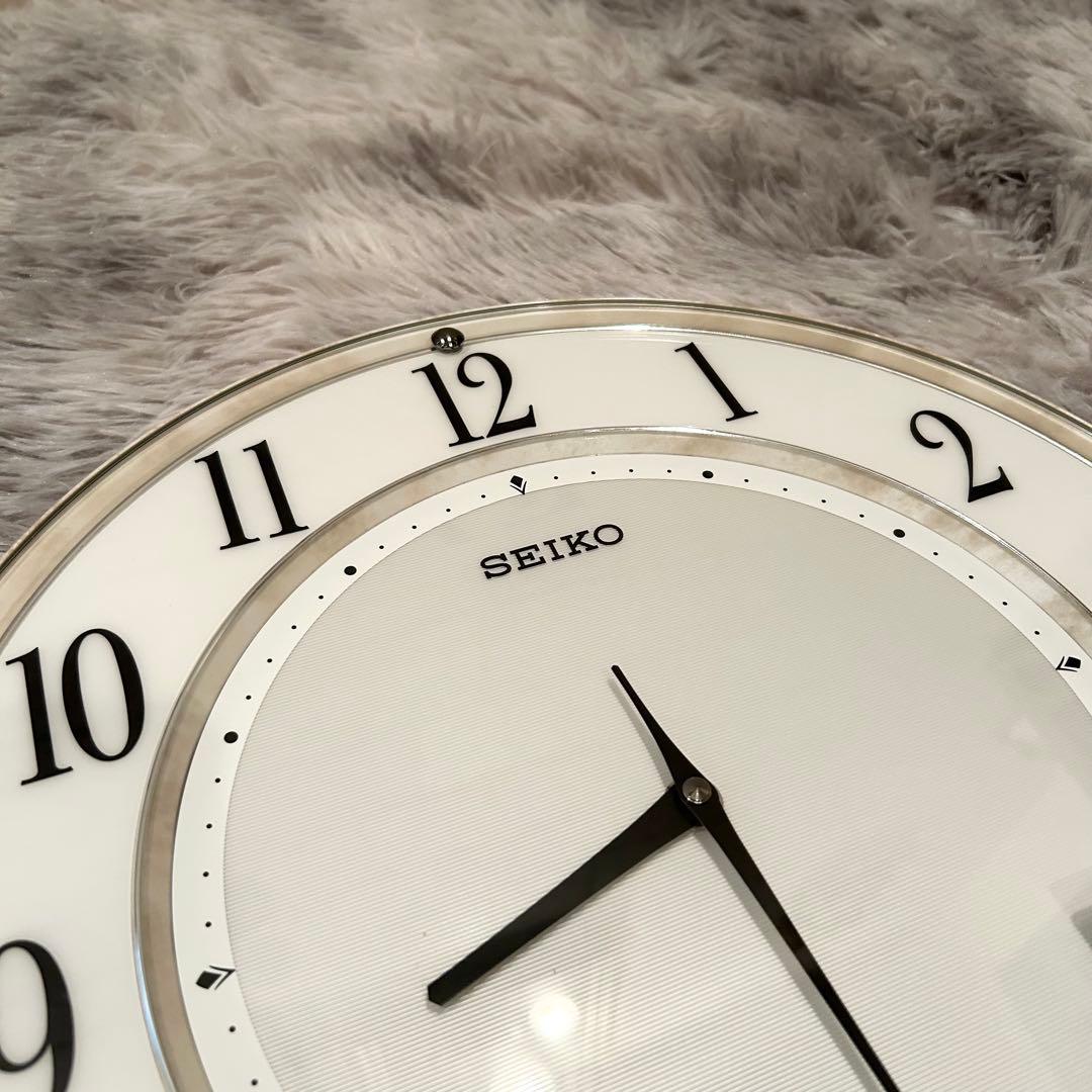 【新品未使用】 SEIKO SF506W ソーラー掛け時計