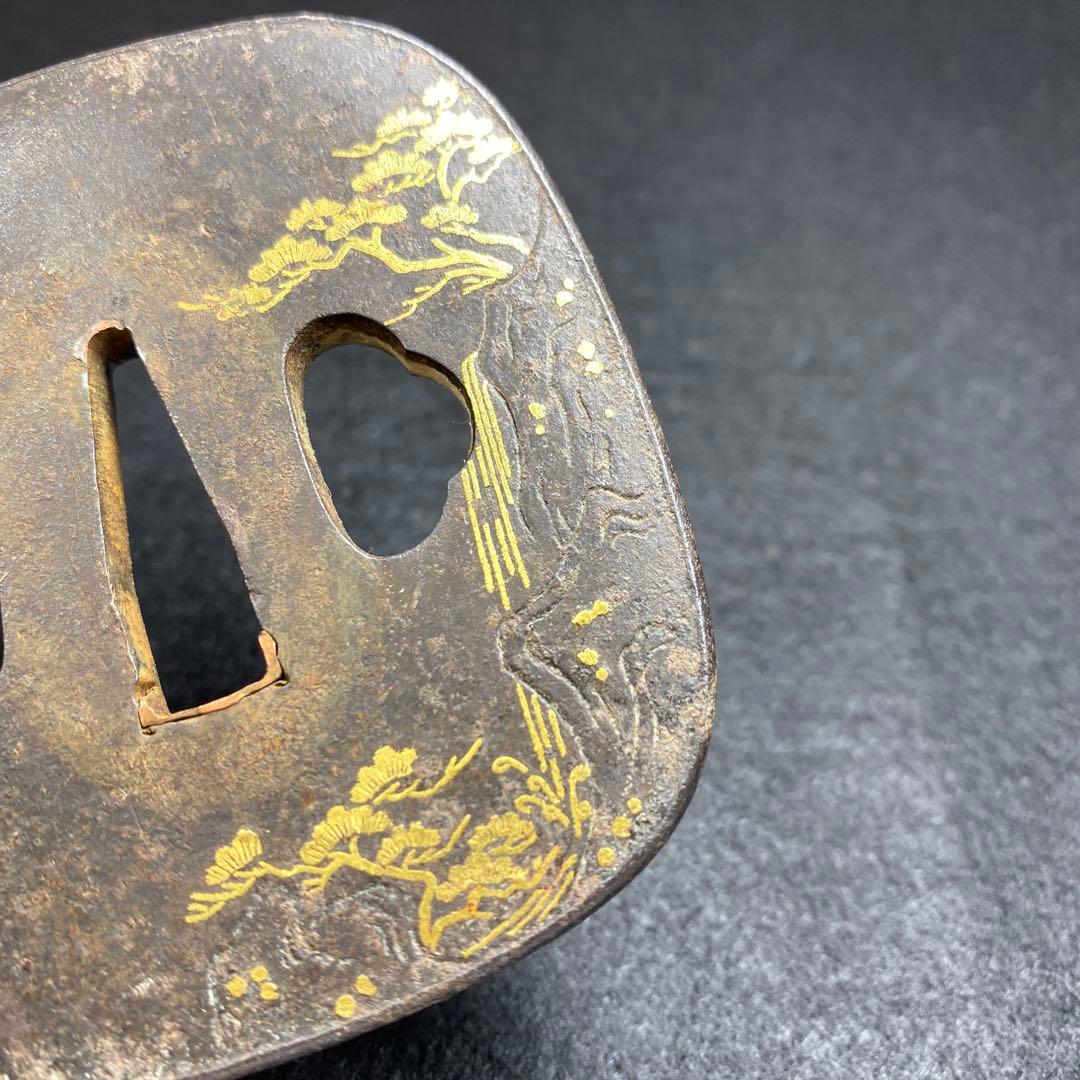 時代金象嵌刀鍔　木箱付　153g 東Y7-0220☆2Fトヒト