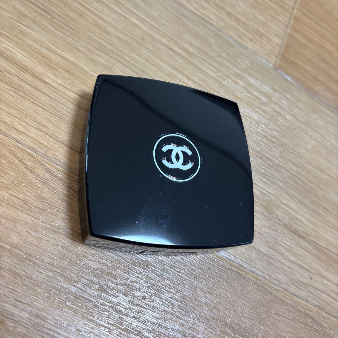 シャネル　プードゥル　ルミエールグラッセ　 新品未使用　５個