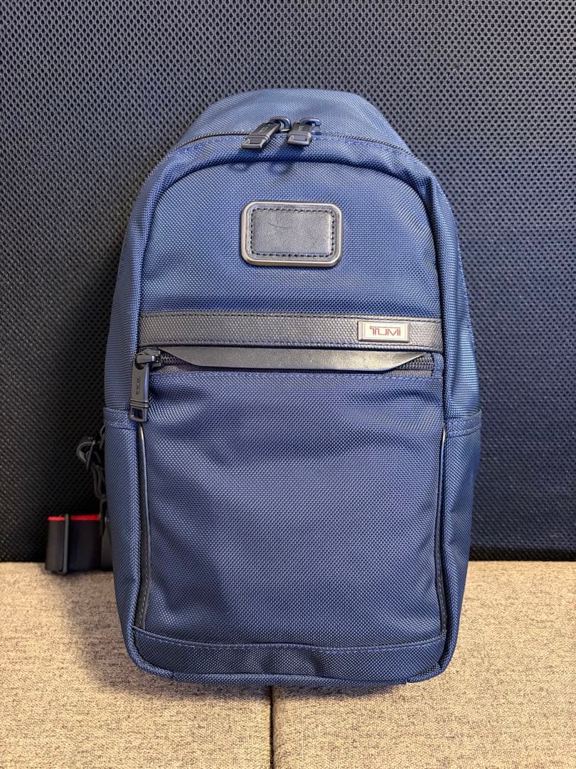 リ*ド様 TUMI 2603807NVY3E Alpha3 ボディバッグ JAL