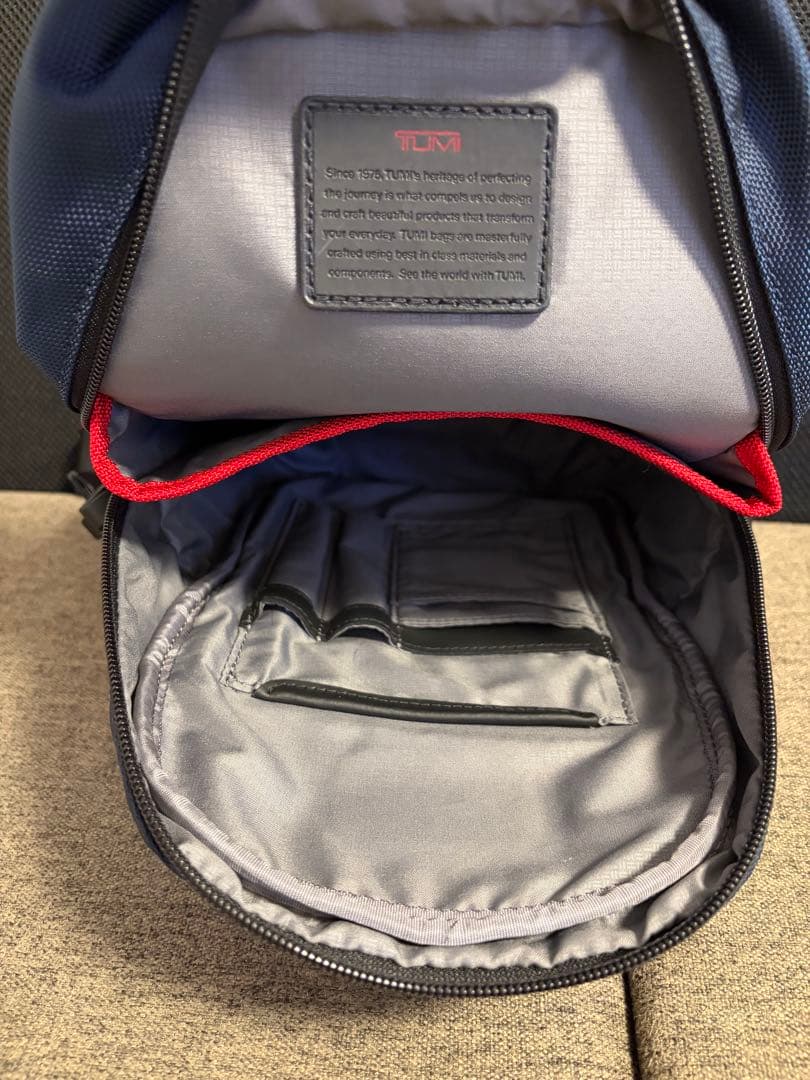 リ*ド様 TUMI 2603807NVY3E Alpha3 ボディバッグ JAL