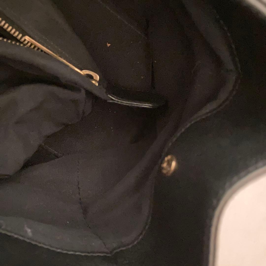 シャネル ブラック トートバッグ