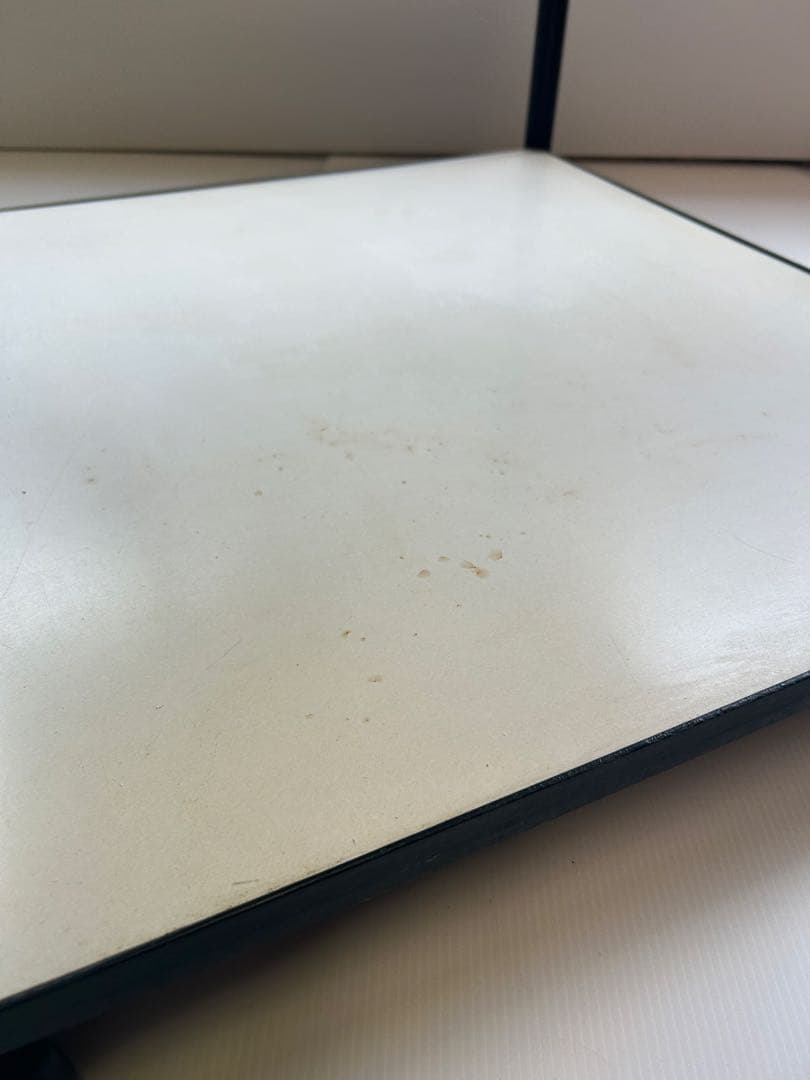 ジョージ・ネルソン　ハーマンミラースチールフレーム・ローリング・キューブテーブル