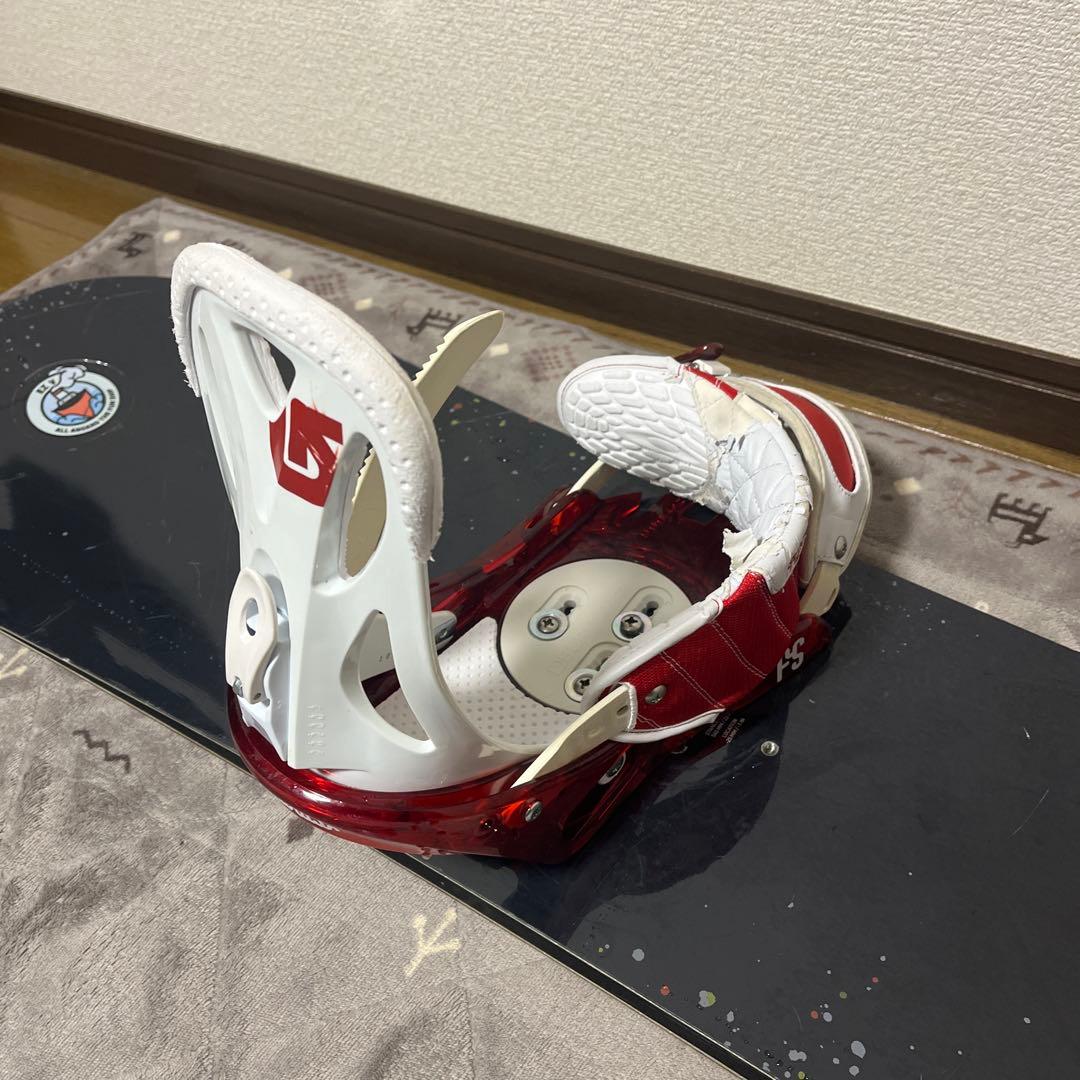 BURTON 3点セット　(ボード、バインディング、MOTOケース付き)