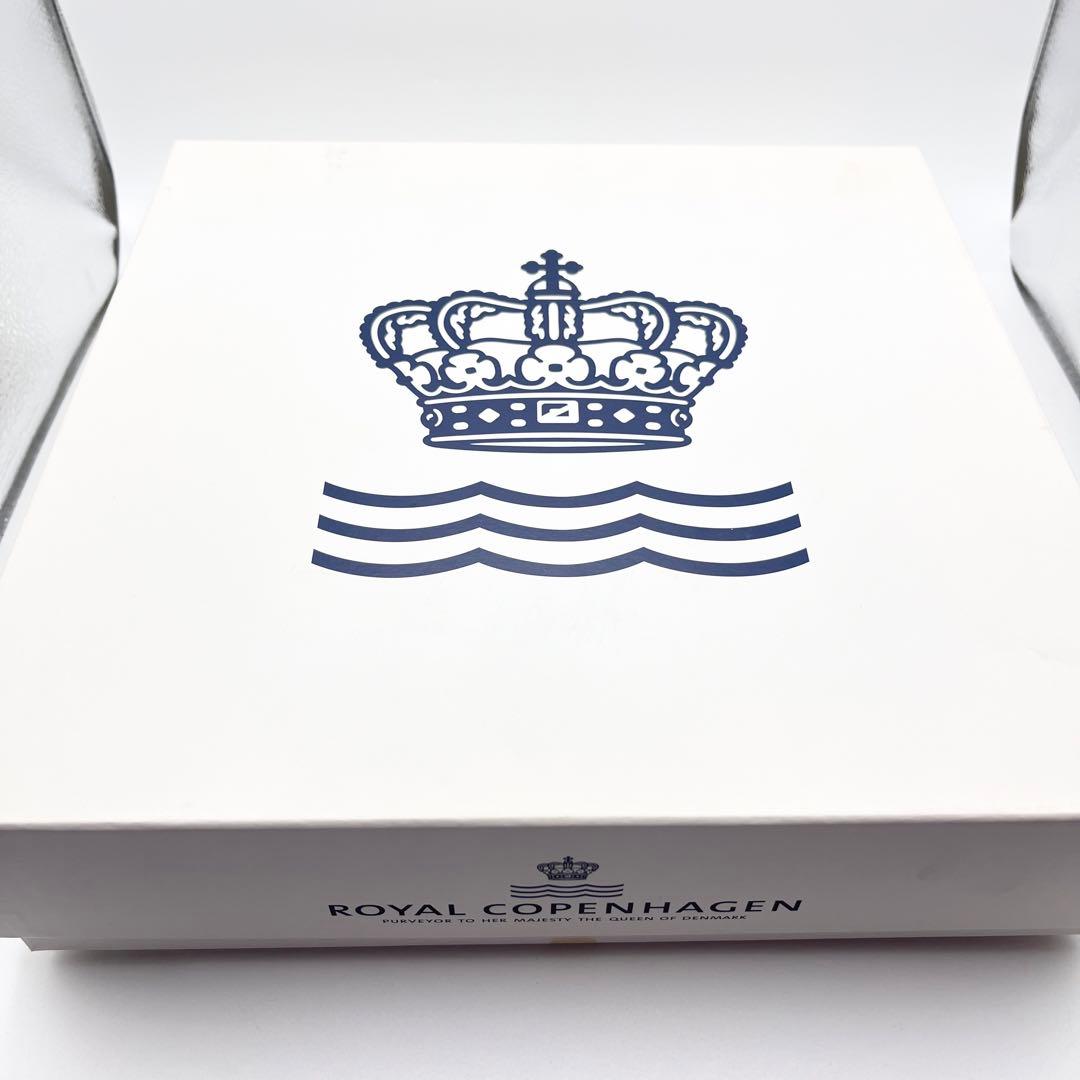 未使用品　箱付き　ロイヤルコペンハーゲン　ブルーパルメッテ　大皿　26cm　2枚