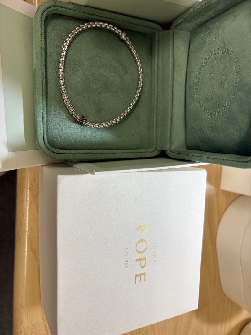 FOPE 733B、ホワイトゴールドブレスレット