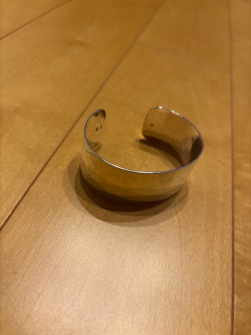 ヤエカ　バングル