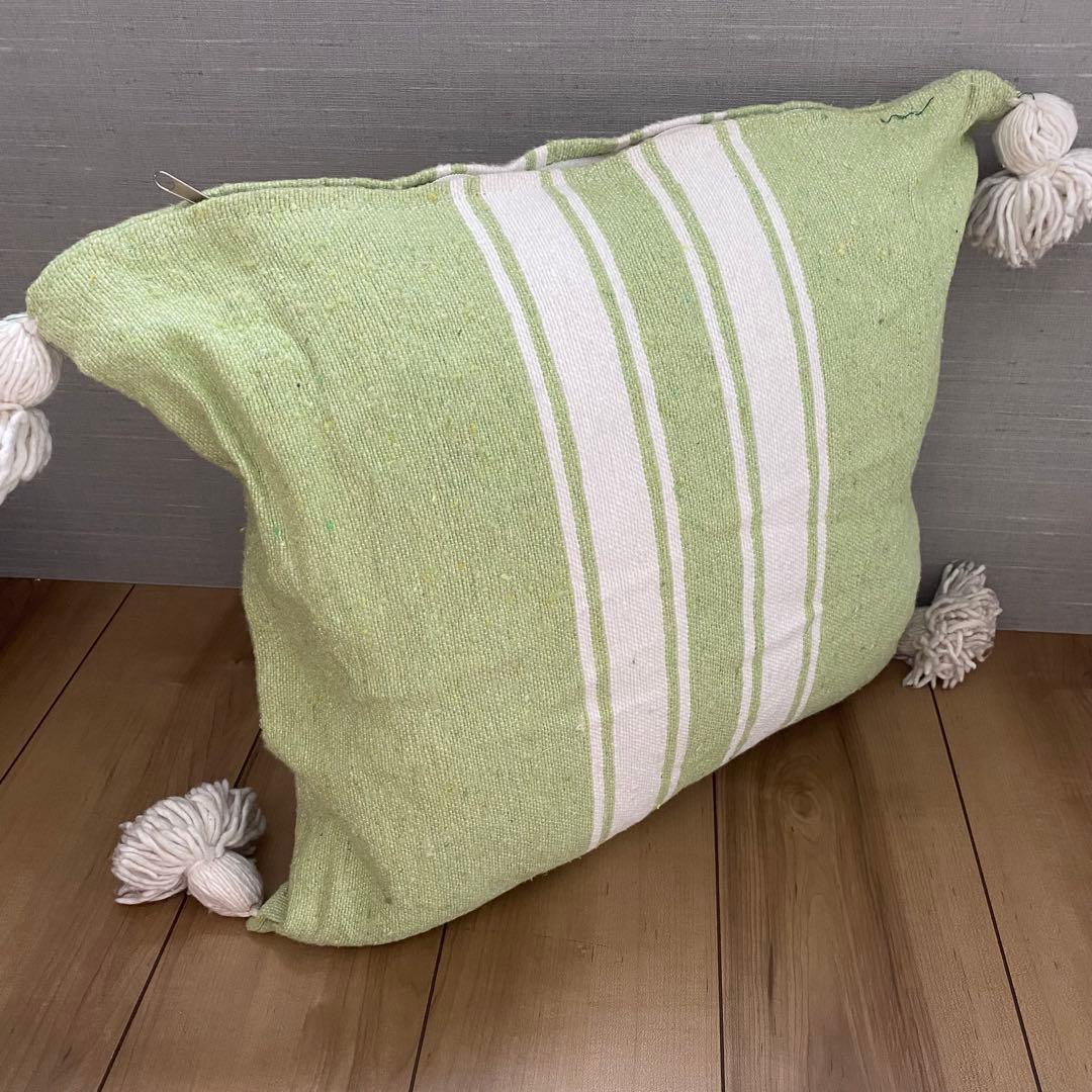 モロッコ　直輸入　2点セット　刺繍　クッションカバー