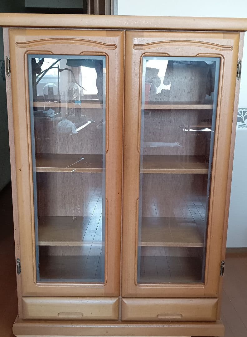 国産　食器棚　1人〜2人用　　引き取りのみ