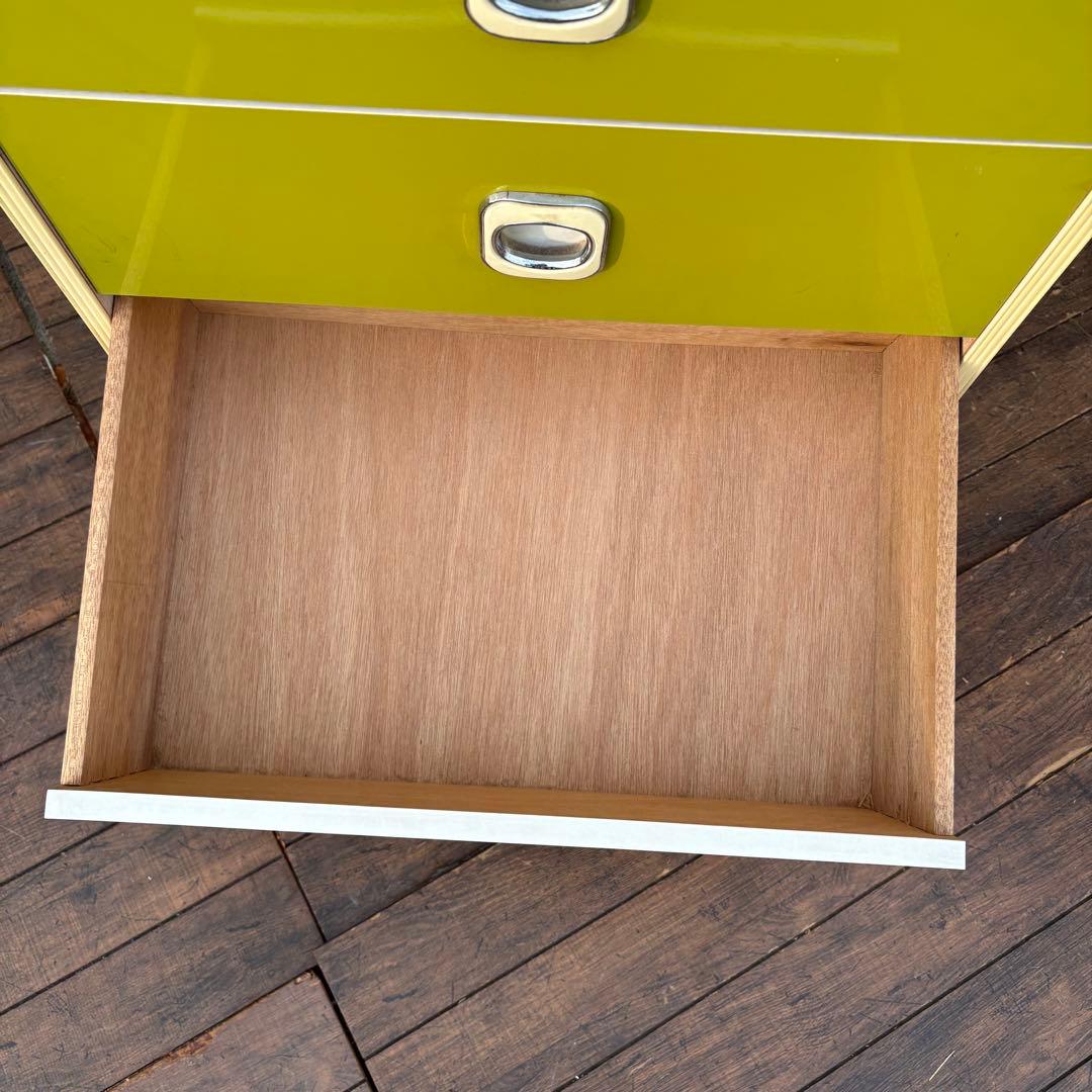 昭和レトロ レトロポップ 木製チェスト 丸型取っ手金具 6段 オリーブグリーン