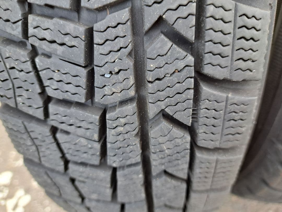バリ山！155/65R14×4雪道安心！信頼と剛性のダンロップWM！送料￥300