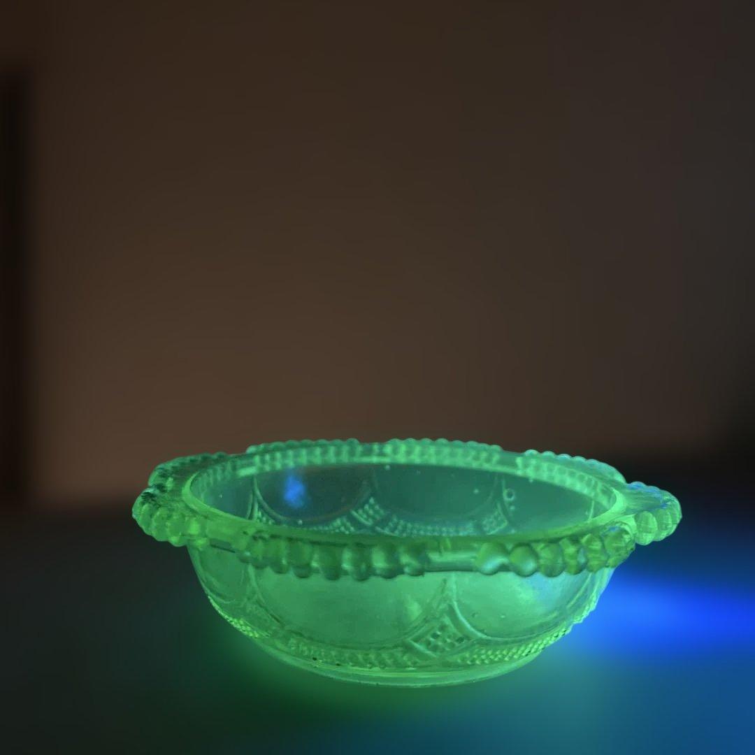 希少　ウランガラス　ままごと　ペロペロ