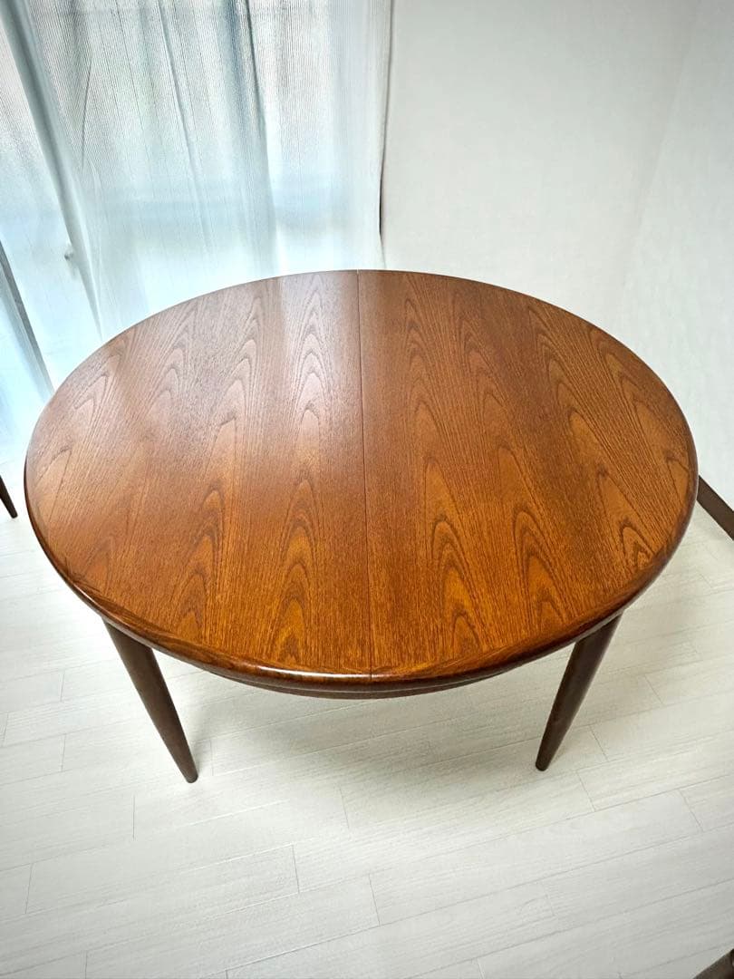 G-Plan Fresco フレスコシリーズ　ラウンドエクステンションテーブル