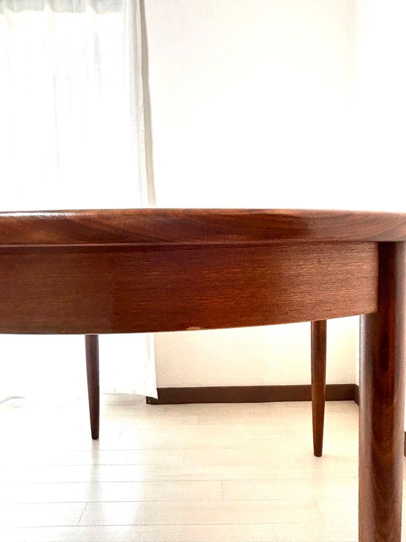 G-Plan Fresco フレスコシリーズ　ラウンドエクステンションテーブル