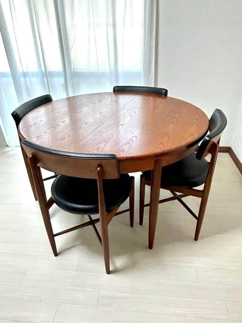 G-Plan Fresco フレスコシリーズ　ラウンドエクステンションテーブル