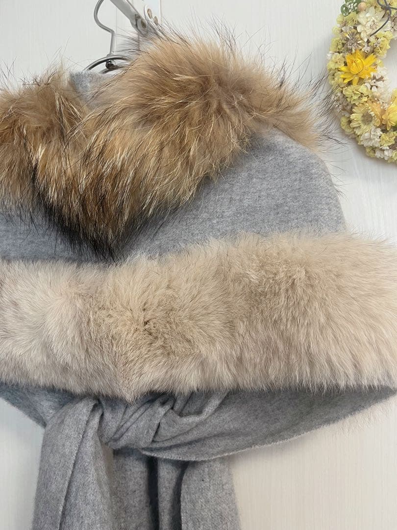 ランバンオンブルー フォックス＆タヌキファー×カシミヤ100%ビジュー付マフラー