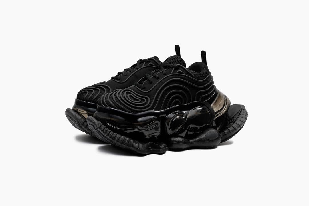 grounds スニーカー　23.5〜24