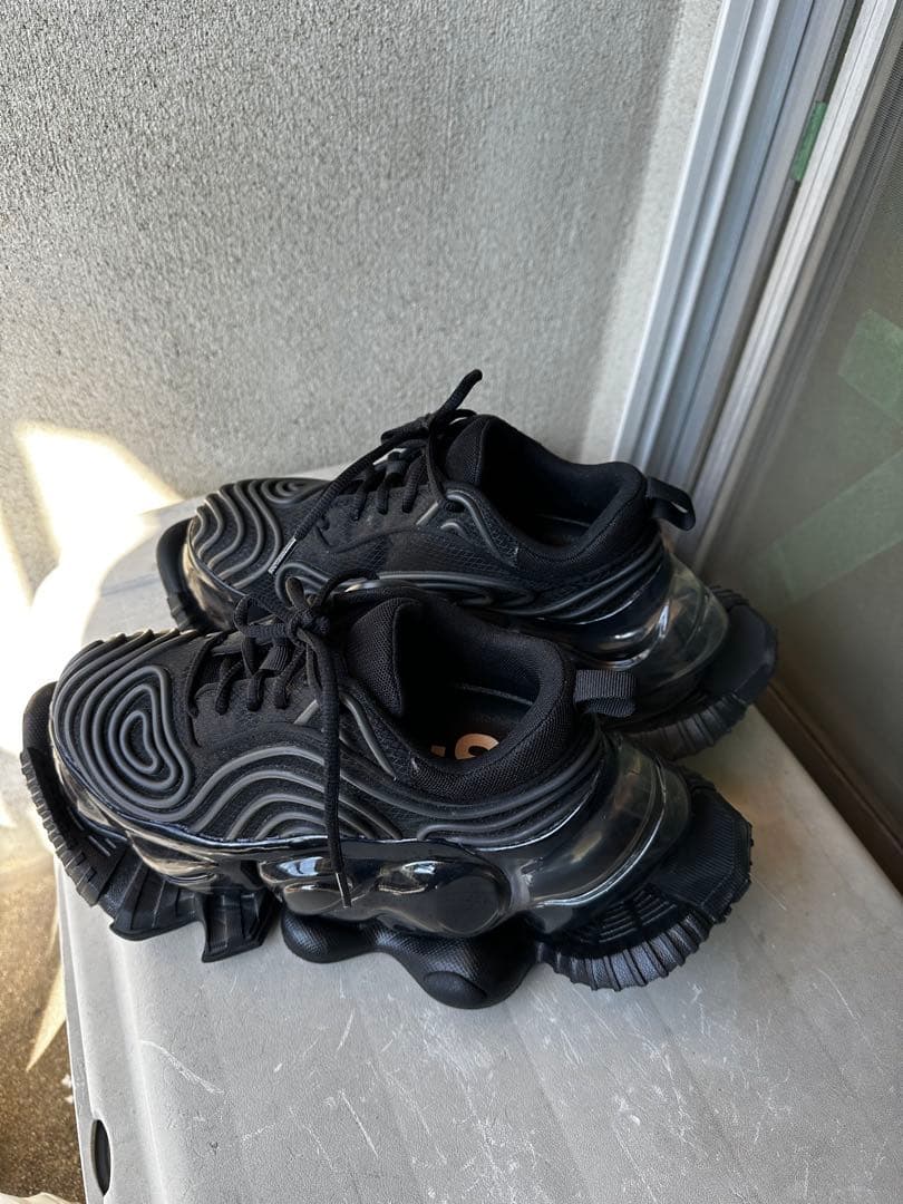 grounds スニーカー　23.5〜24