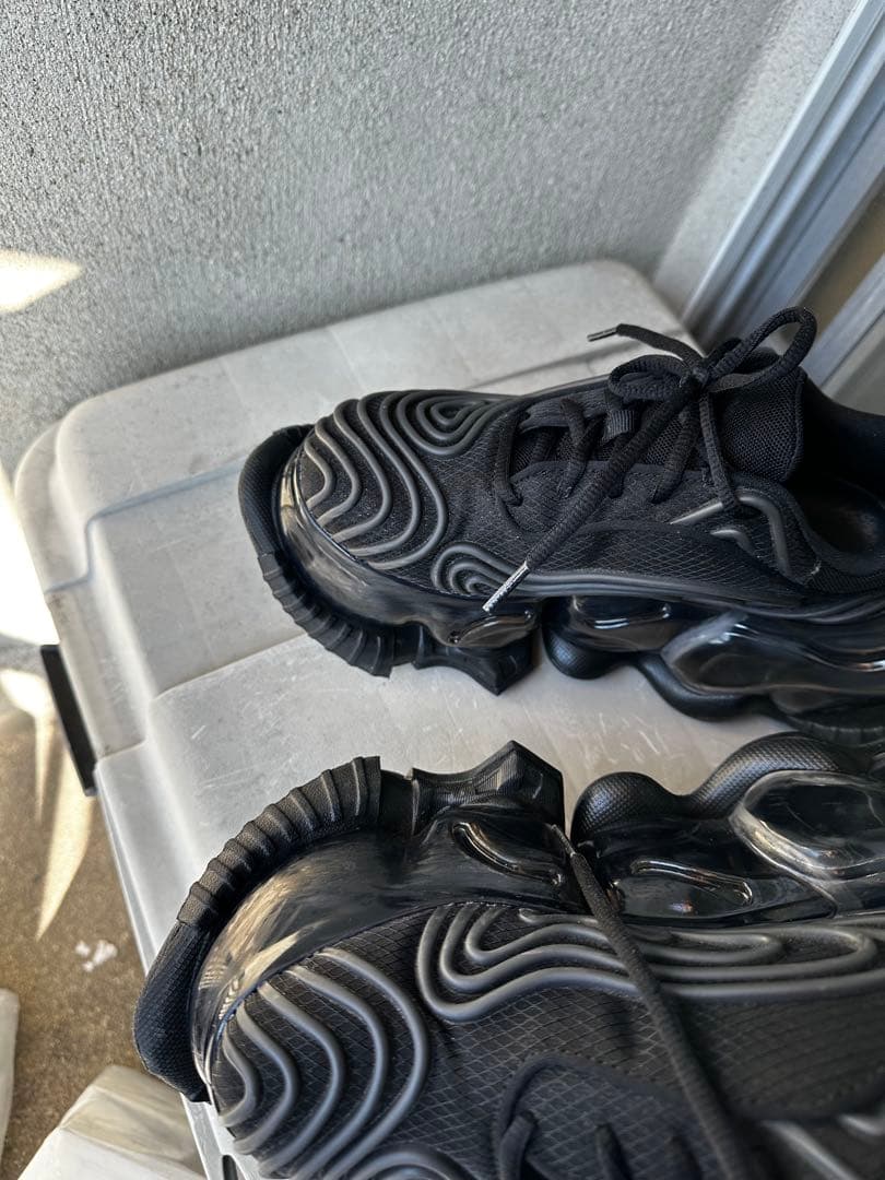 grounds スニーカー　23.5〜24