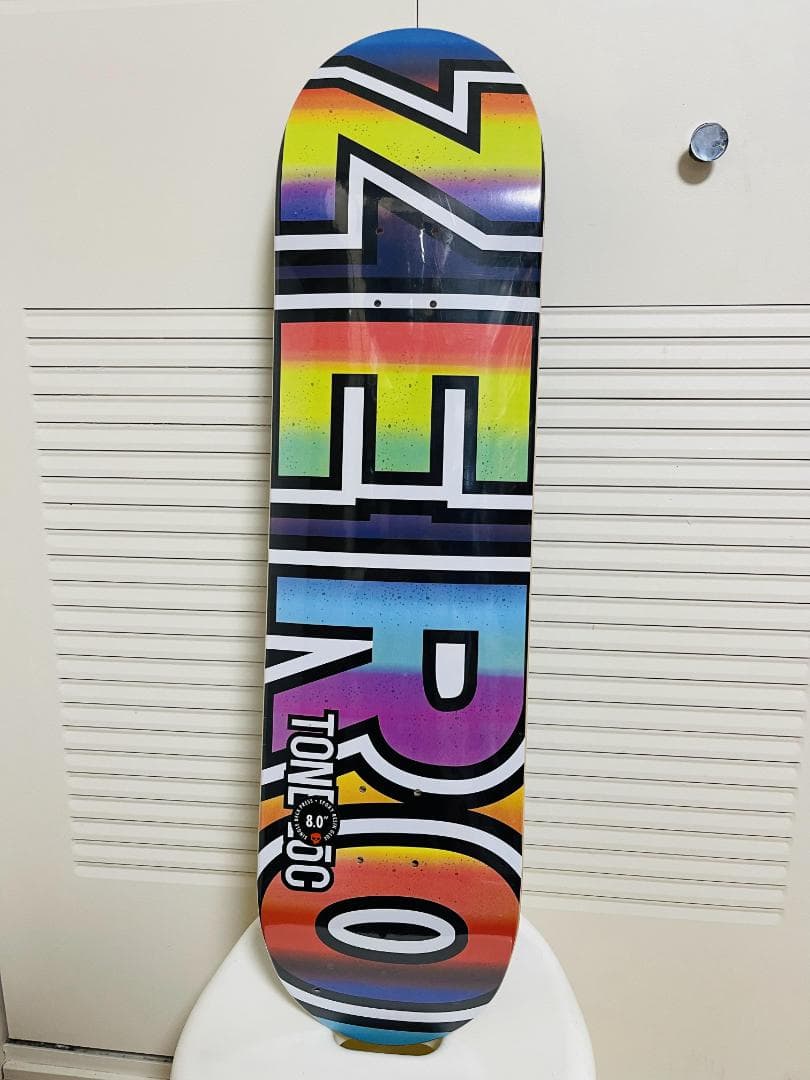 台湾製無地黒デッキテープ付き　ZERO ゼロ スケートボード8.0デッキ