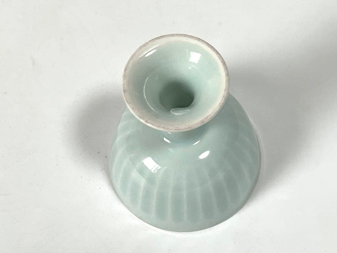 陶芸家　作家物　八木明　馬上杯　盃　杯　青白磁　鎬　箱なし