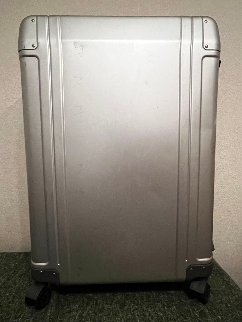 旅行かばん・小分けバッグ ZERO HALLIBURTON Geo Aluminum 3.0 83L